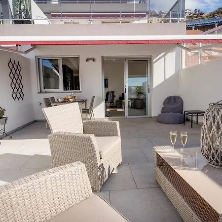 Luxurious With Large Terrace And Sea Views Apartment