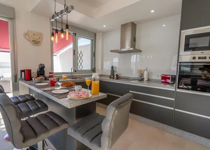 Luxurious With Large Terrace And Sea Views Tabaiba