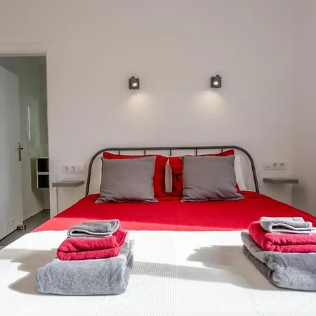 Апартаменты Luxurious With Large Terrace And Sea Views Табайба