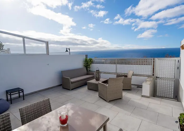 Luxurious With Large Terrace And Sea Views شقة Tabaiba